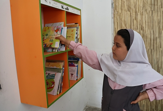 طرح هر کلاس یک قفسه کتاب در کانون چهارمحال و بختیاری آغاز شد